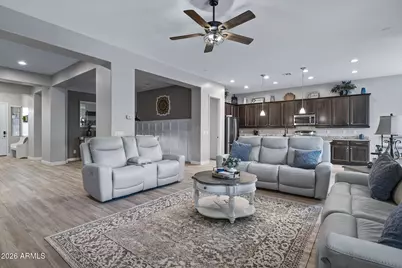 10024 W Jasmine Trail, Peoria, AZ 85383 - Photo 9