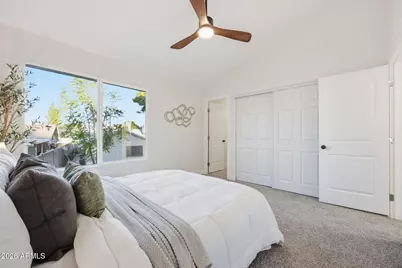 2416 W Caribbean Lane #2, Phoenix, AZ 85023 - Photo 15