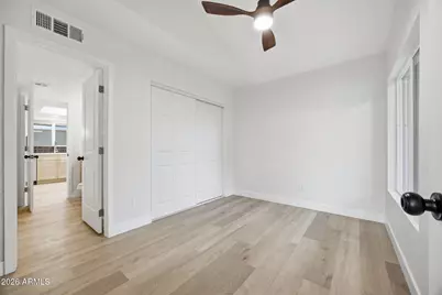 2416 W Caribbean Lane #2, Phoenix, AZ 85023 - Photo 13