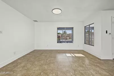 11429 S Pawnee Circle, Phoenix, AZ 85044 - Photo 11