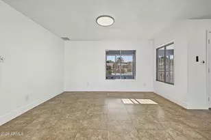 11429 S Pawnee Cir, Phoenix, AZ 85044 - Photo 11