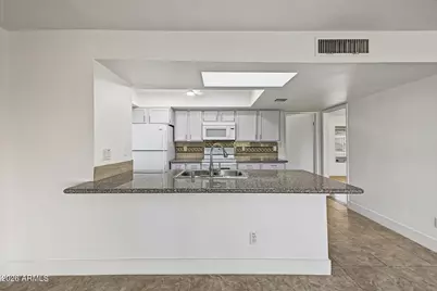 11429 S Pawnee Circle, Phoenix, AZ 85044 - Photo 17