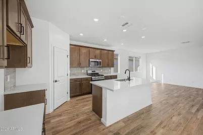 20627 N 225th Drive, Surprise, AZ 85387 - Photo 7