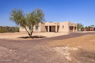 40712 N 3rd Ave, Phoenix, AZ 85086 - Photo 1