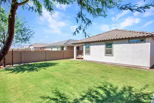 16819 W Echo Ln, Waddell, AZ 85355 - Photo 43