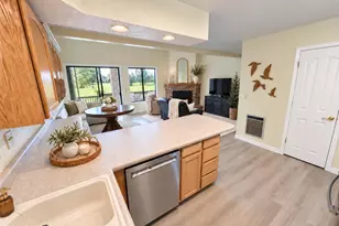 17980 S Walapai Rd, Munds Park, AZ 86017 - Photo 9