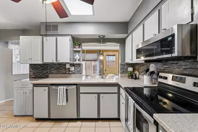13413 N 111th Avenue, Sun City, AZ 85351 - Photo 17
