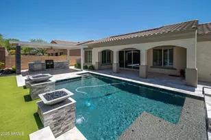 9752 W Rowel Rd, Peoria, AZ 85383 - Photo 39