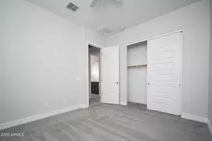 9752 W Rowel Rd, Peoria, AZ 85383 - Photo 25
