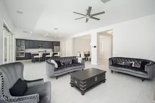 9752 W Rowel Rd, Peoria, AZ 85383 - Photo 9