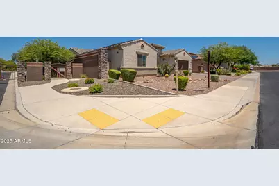 9752 W Rowel Road, Peoria, AZ 85383 - Photo 3