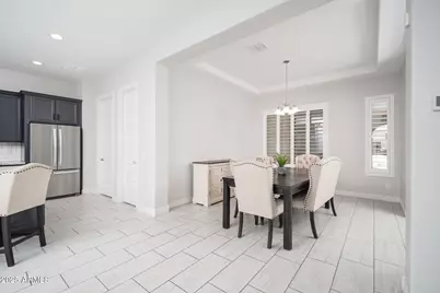 9752 W Rowel Road, Peoria, AZ 85383 - Photo 15