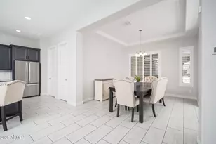 9752 W Rowel Rd, Peoria, AZ 85383 - Photo 15