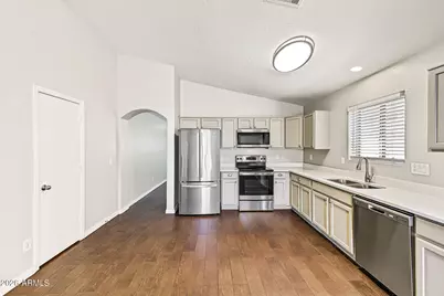 10238 W Hess Street, Tolleson, AZ 85353 - Photo 7