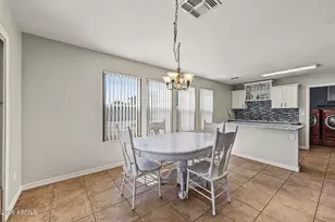 10609 W Daley Ln, Peoria, AZ 85383 - Photo 9