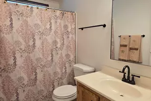 2233 E Behrend Dr, Phoenix, AZ 85024 - Photo 27