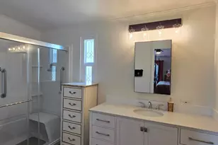 2233 E Behrend Dr, Phoenix, AZ 85024 - Photo 21