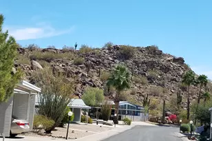 2233 E Behrend Dr, Phoenix, AZ 85024 - Photo 35