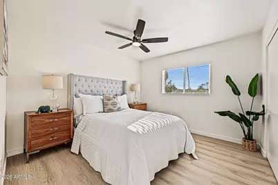 18210 N 23rd Avenue, Phoenix, AZ 85023 - Photo 11