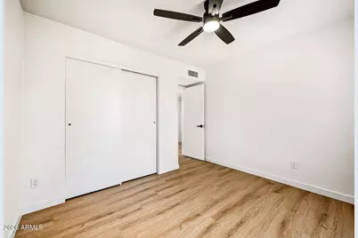 18210 N 23rd Avenue, Phoenix, AZ 85023 - Photo 19