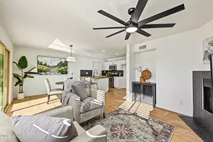 18210 N 23rd Ave, Phoenix, AZ 85023 - Photo 7