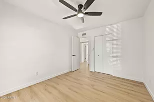18210 N 23rd Ave, Phoenix, AZ 85023 - Photo 17