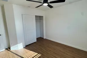 2132 N 77th Dr, Phoenix, AZ 85035 - Photo 17