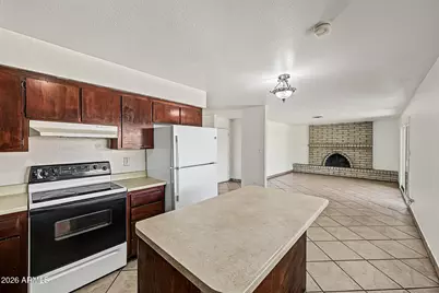 3824 N 86th Lane, Phoenix, AZ 85037 - Photo 7