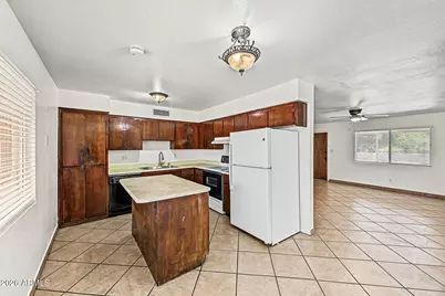 3824 N 86th Lane, Phoenix, AZ 85037 - Photo 5