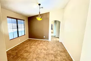 3229 E Tonopah Dr, Phoenix, AZ 85050 - Photo 5