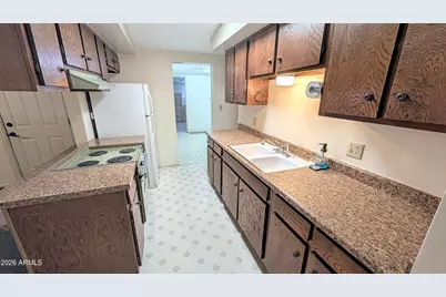 301 Pine Tree Drive, Sierra Vista, AZ 85635 - Photo 9