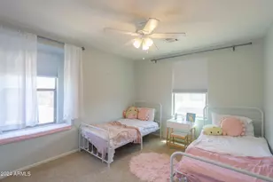 986 S Hawk Ln, Gilbert, AZ 85296 - Photo 23