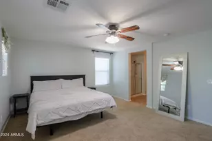 986 S Hawk Ln, Gilbert, AZ 85296 - Photo 25