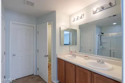 986 S Hawk Lane, Gilbert, AZ 85296 - Photo 27