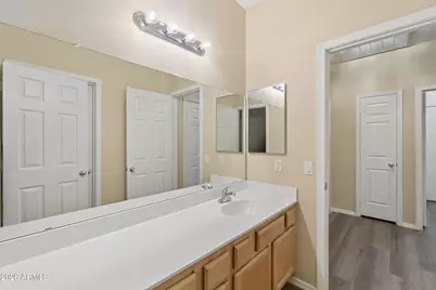 9806 W Horse Thief Pass, Tolleson, AZ 85353 - Photo 15