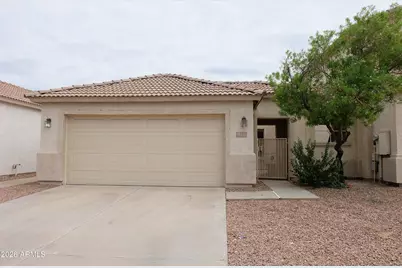 13 S Laveen Place, Chandler, AZ 85226 - Photo 1
