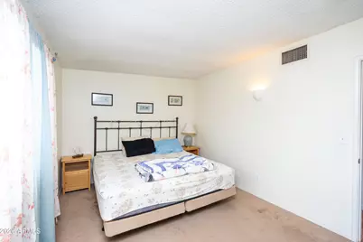 79 E Hawthorne Street, Huachuca City, AZ 85616 - Photo 23
