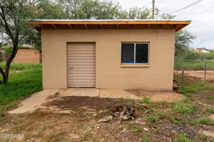 79 E Hawthorne St, Huachuca City, AZ 85616 - Photo 45