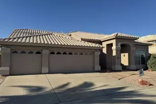 4622 E Desert Willow Rd, Phoenix, AZ 85045 - Photo 1