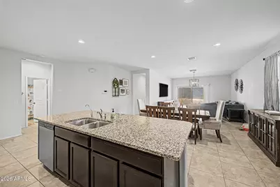 25590 W Samantha Way, Buckeye, AZ 85326 - Photo 11