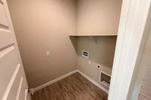 18942 W Laurel Ln, Surprise, AZ 85388 - Photo 17