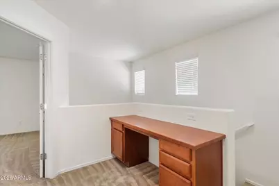 2680 N 73rd Gln Glen, Phoenix, AZ 85035 - Photo 13