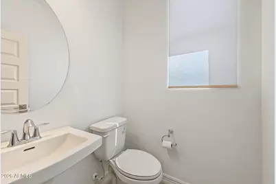 32381 N 122nd Lane, Peoria, AZ 85383 - Photo 15