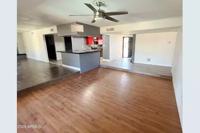 10037 N 43rd Avenue, Phoenix, AZ 85051 - Photo 5