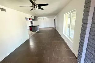 10037 N 43rd Ave, Phoenix, AZ 85051 - Photo 9