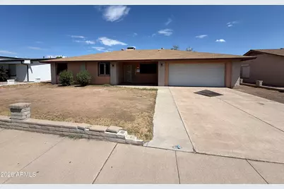 10037 N 43rd Avenue, Phoenix, AZ 85051 - Photo 1