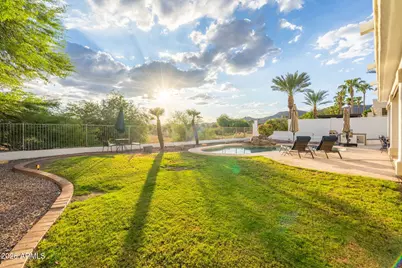 1427 W Saltsage Drive, Phoenix, AZ 85045 - Photo 31