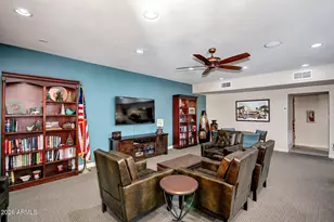 12212 N Paradise Vlg Pkwy S, Phoenix, AZ 85032 - Photo 29