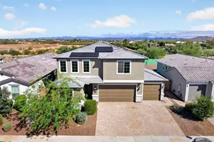 17766 W Red Fox Rd, Surprise, AZ 85387 - Photo 1