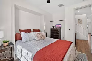17766 W Red Fox Rd, Surprise, AZ 85387 - Photo 7